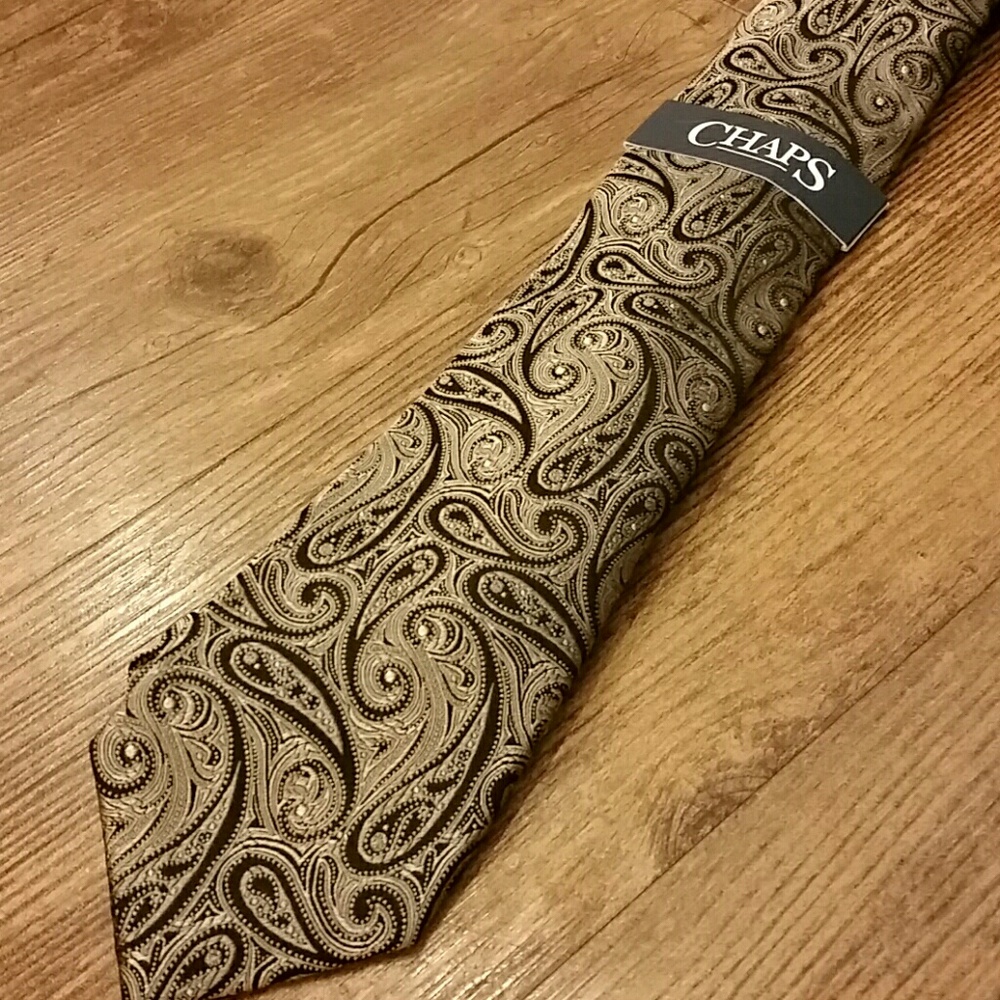 Chaps Paisley Tie